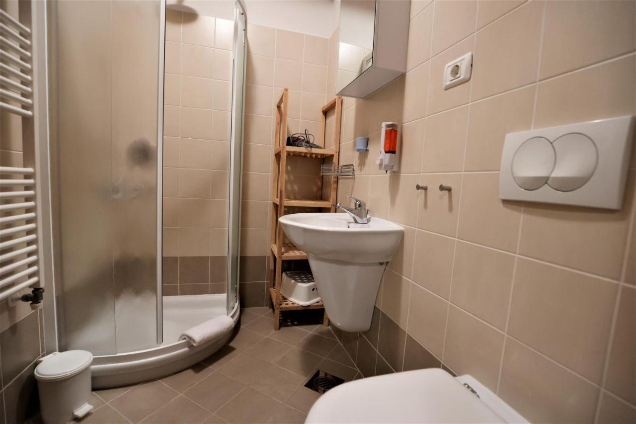 Guesthouse Idila Pod Nanosom เซโนเชเช ภายนอก รูปภาพ