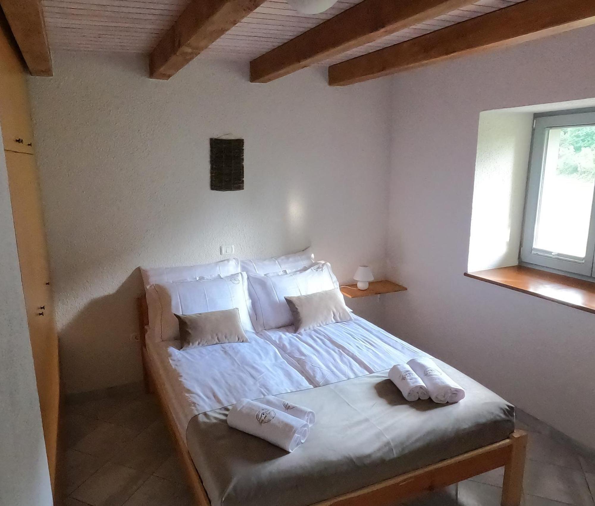 Guesthouse Idila Pod Nanosom เซโนเชเช ภายนอก รูปภาพ